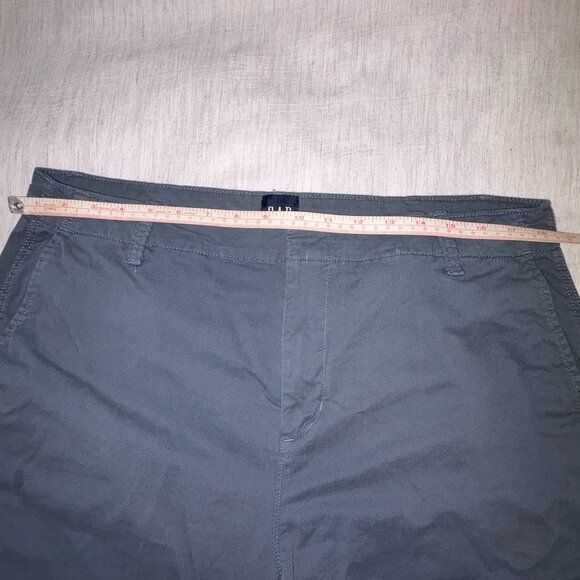 EUC Gap Ankle Length Khakis - Size 16 - Picture 6 of 9
